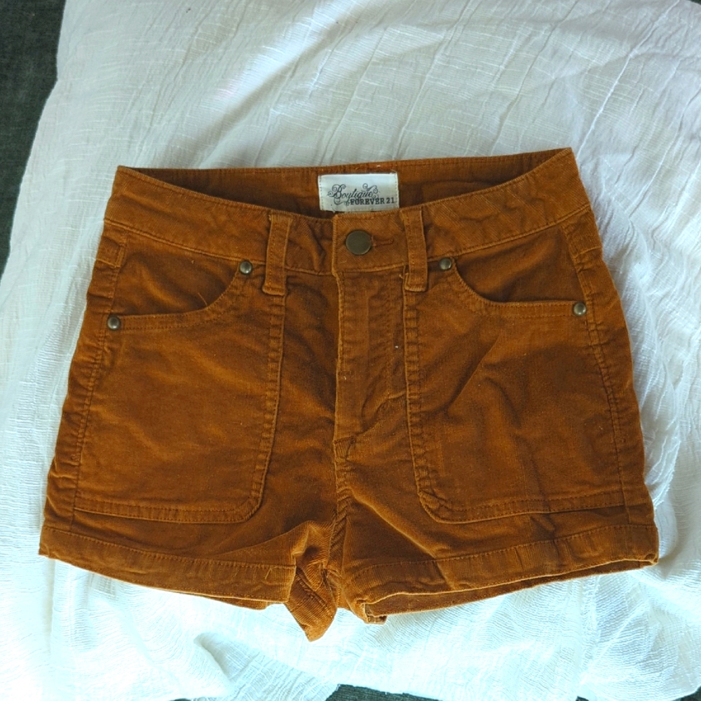 NWT Brown Corduroy High-Waisted Shorts Fitted Vintage Fit 24